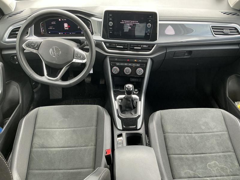 Volkswagen T-Roc 1.5 TSI ACT Style 2025 – снимка 11
