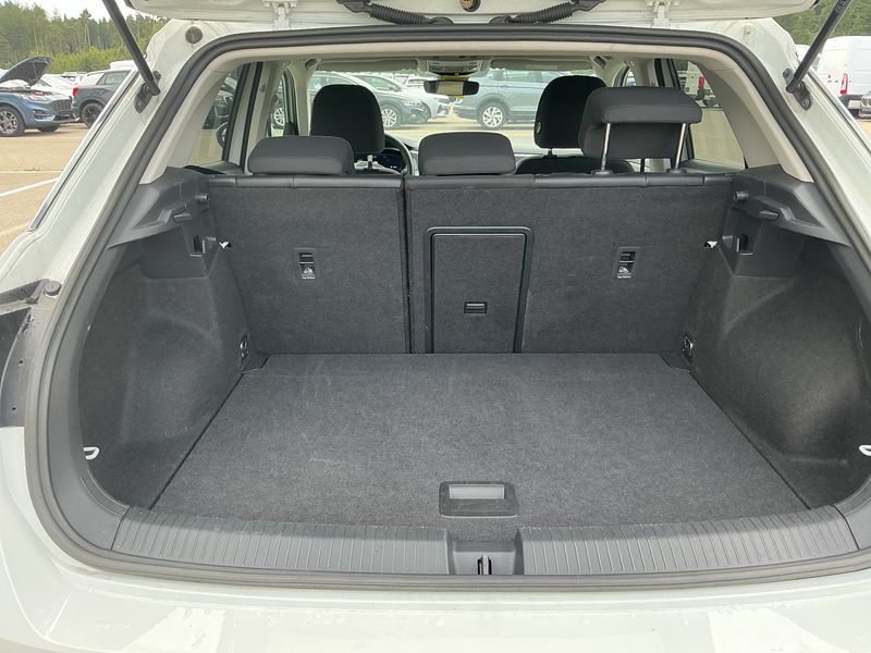 Volkswagen T-Roc 1.5 TSI ACT Style 2025 – снимка 9