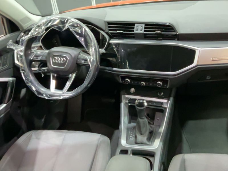Audi Q3 35 TFSI 2019 – снимка 18
