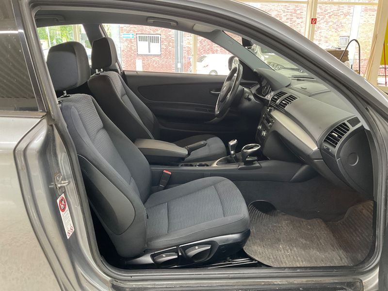 BMW 1er 116i 2011 – снимка 3