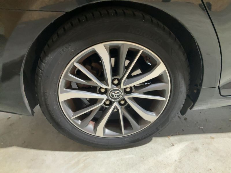 Toyota Avensis 1.6 D-4D Executive 2016 – снимка 9