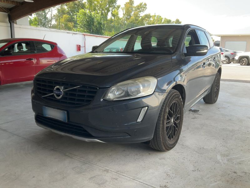 Volvo XC60 2.0 D3 Kinetic 2WD 2016 – снимка 1