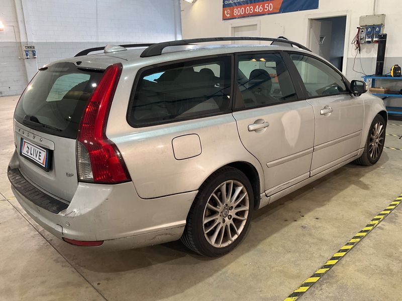 Volvo V50 1.8 F Summum 2008 – снимка 2