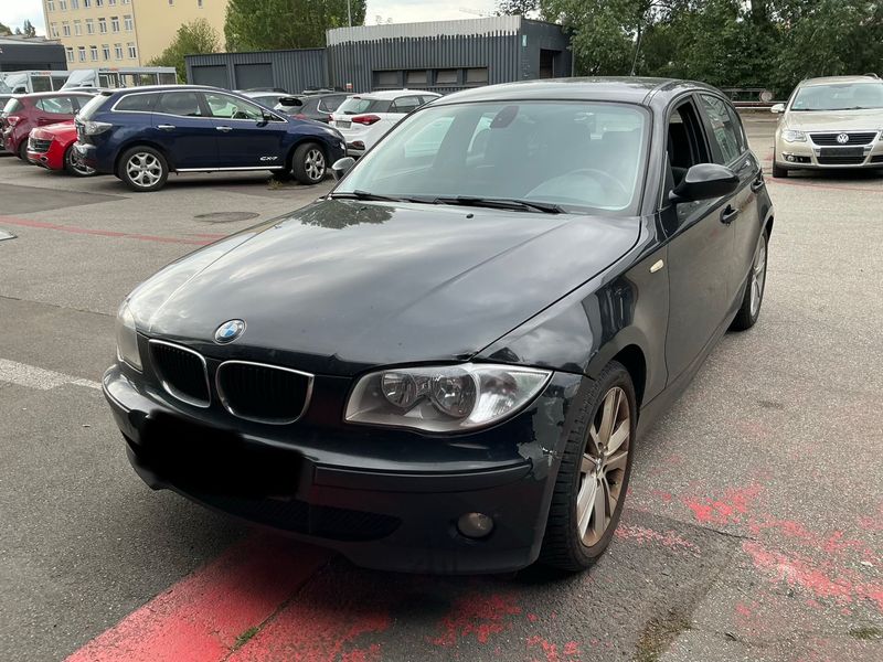 BMW 1er 118i 2006 – снимка 1