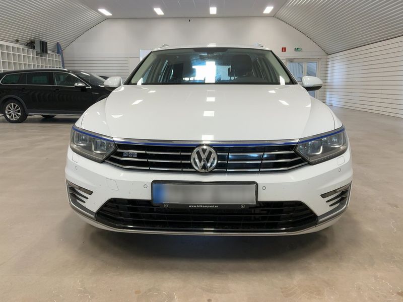 Volkswagen Passat 1.4 GTE 2016 – снимка 14