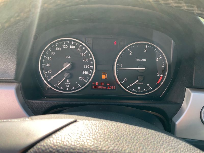 BMW 3er 320d 2011 – снимка 4