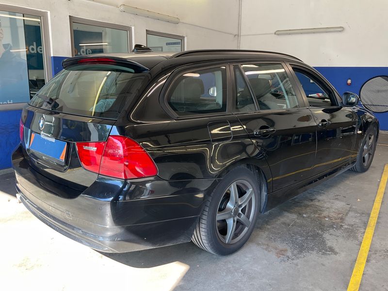 BMW 3er 320d 2011 – снимка 2