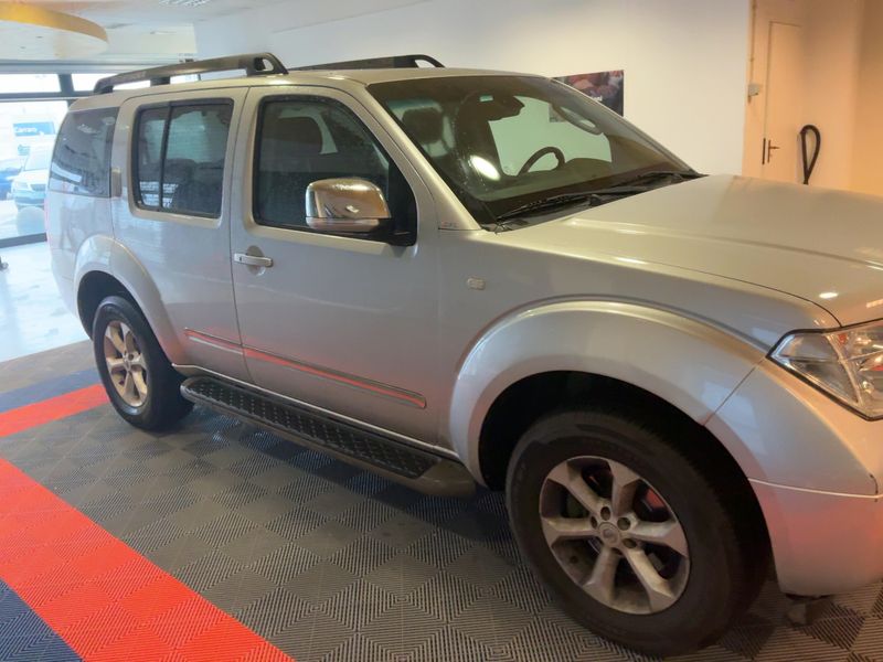 Nissan Pathfinder 2.5 dCi Platinum 2009 – снимка 12