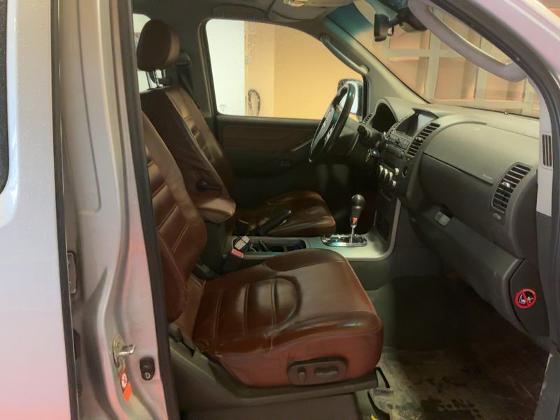 Nissan Pathfinder 2.5 dCi Platinum 2009 – снимка 16