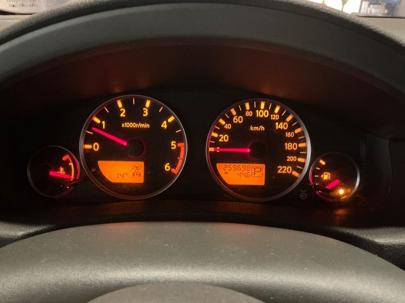 Nissan Pathfinder 2.5 dCi Platinum 2009 – снимка 18