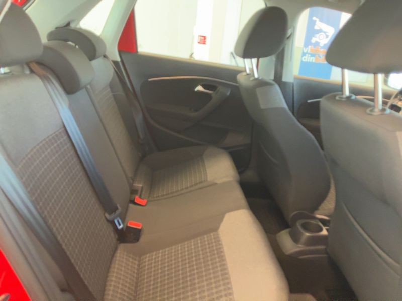 Volkswagen Polo 1.2 TSI Comfortline BlueMotion Tech 2014 – снимка 20