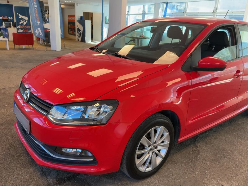Volkswagen Polo 1.2 TSI Comfortline BlueMotion Tech 2014 – снимка 2