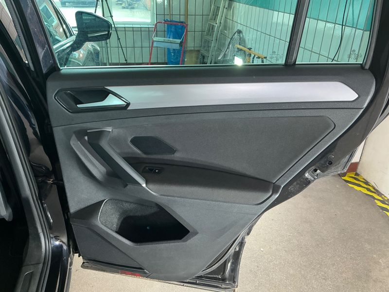 Volkswagen Tiguan 2.0 TDI Comfortline 4Motion BlueMotion Tech 2017 – снимка 35