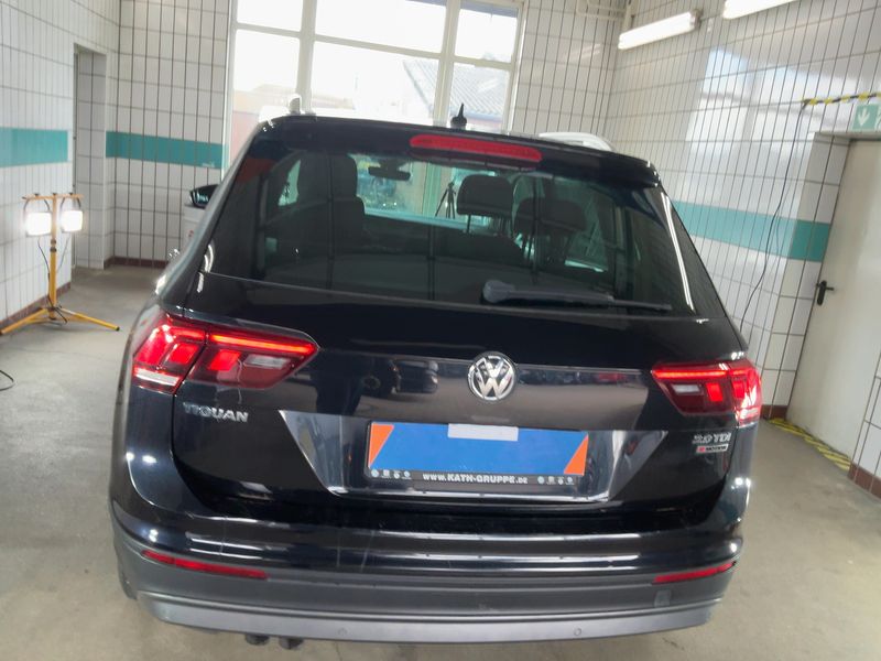 Volkswagen Tiguan 2.0 TDI Comfortline 4Motion BlueMotion Tech 2017 – снимка 7