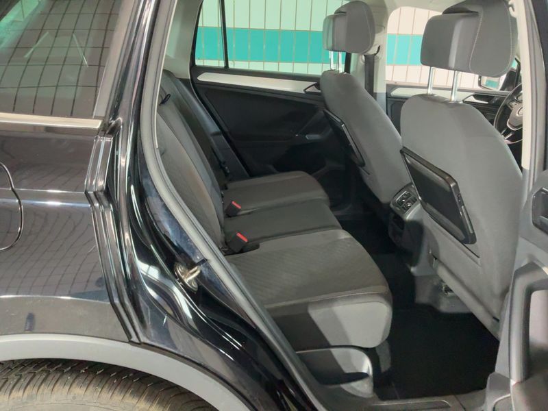 Volkswagen Tiguan 2.0 TDI Comfortline 4Motion BlueMotion Tech 2017 – снимка 19