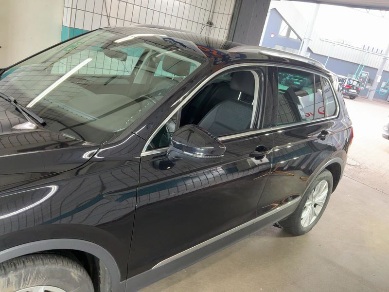 Volkswagen Tiguan 2.0 TDI Comfortline 4Motion BlueMotion Tech 2017 – снимка 4