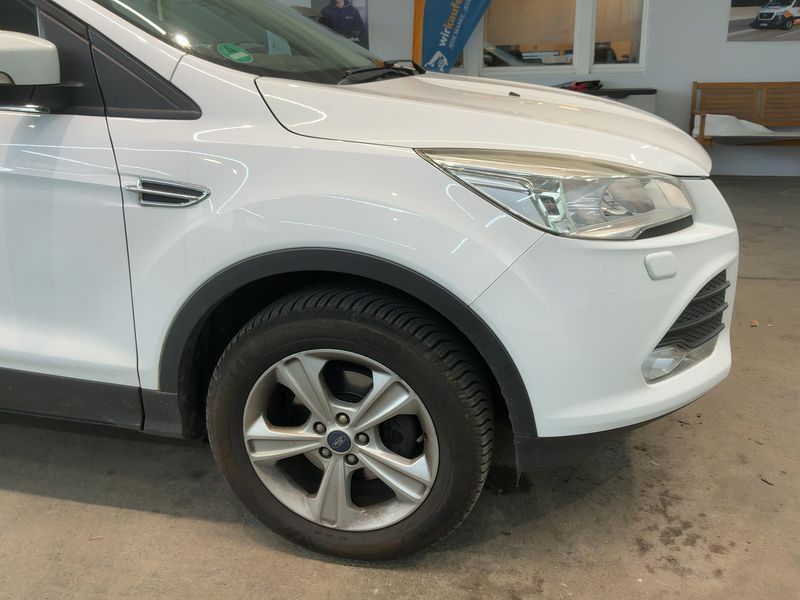 Ford Kuga 1.5 EcoBoost Trend 2015 – снимка 12