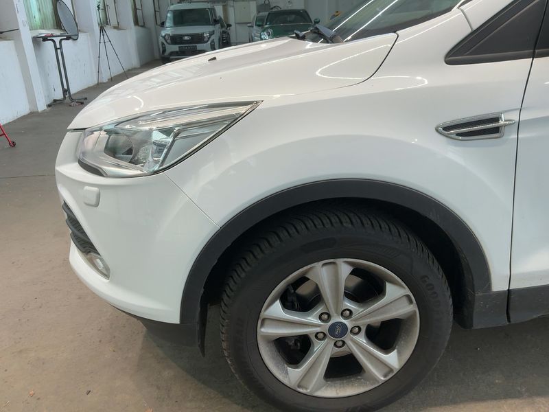Ford Kuga 1.5 EcoBoost Trend 2015 – снимка 2