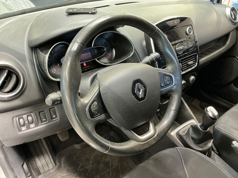 Renault Clio 0.9 Energy Limited 2017 – снимка 35