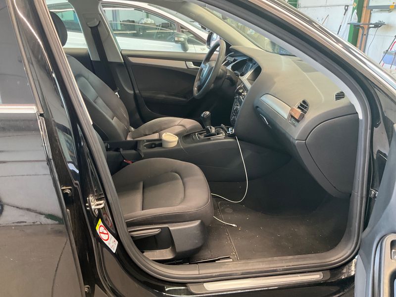 Audi A4 1.8 TFSI Attraction 2008 – снимка 3