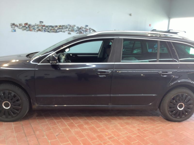 Skoda Superb 1.8 TSI Ambition 4x4 2011 – снимка 4