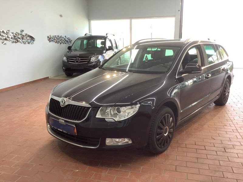 Skoda Superb 1.8 TSI Ambition 4x4 2011 – снимка 1