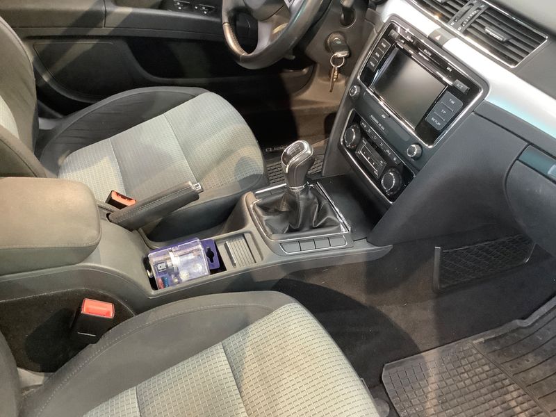 Skoda Superb 1.8 TSI Ambition 4x4 2011 – снимка 42