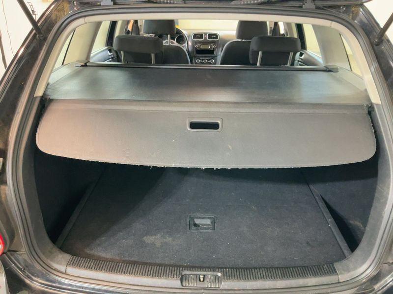 Volkswagen Golf VI 1.6 TDI Comfortline BlueMotion Tech 2010 – снимка 10