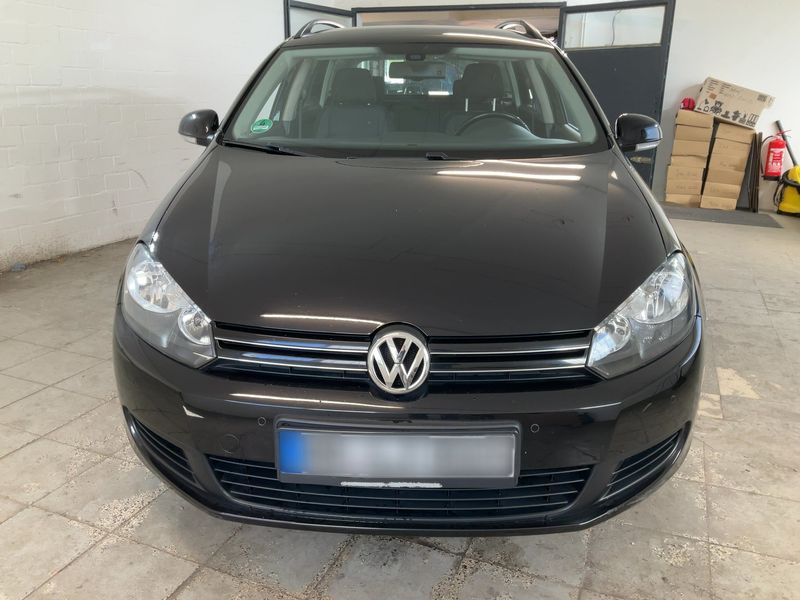 Volkswagen Golf VI 1.6 TDI Comfortline BlueMotion Tech 2010 – снимка 9