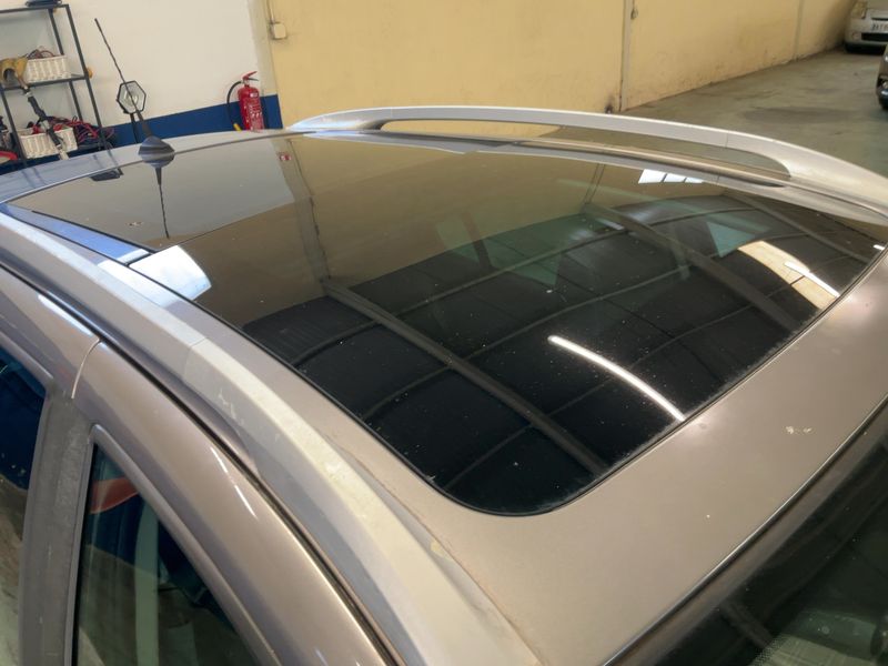 Renault Clio 1.5 dCi XV de France 2011 – снимка 13