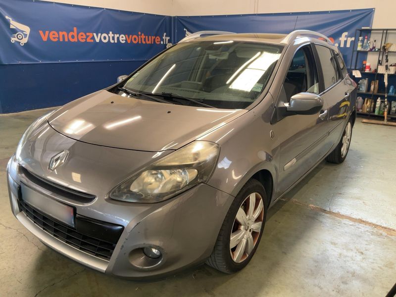 Renault Clio 1.5 dCi XV de France 2011 – снимка 1