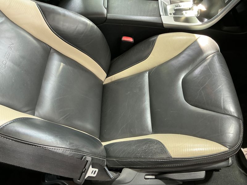 Volvo XC60 2.4 D5 R-Design AWD 2010 – снимка 24