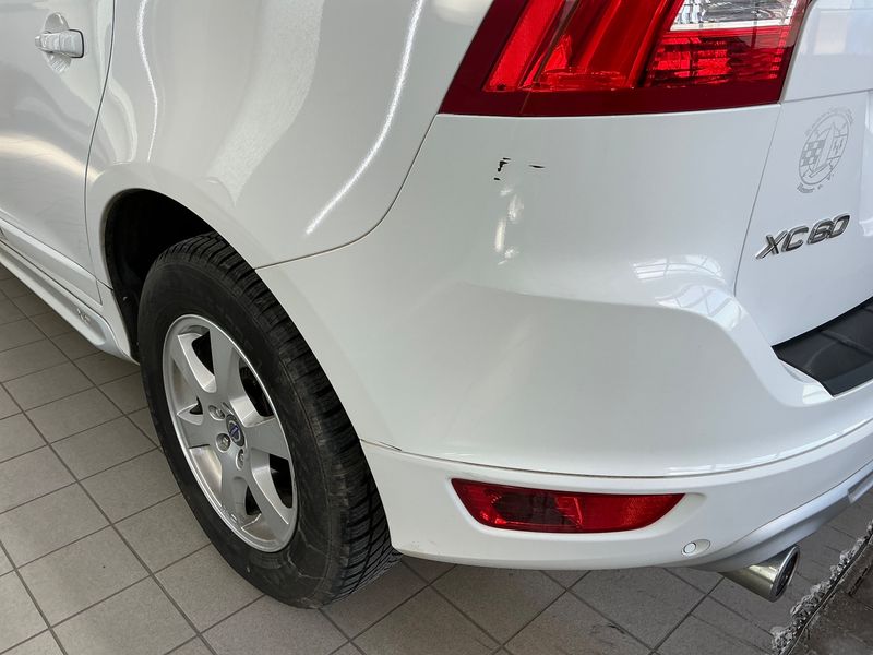 Volvo XC60 2.4 D5 R-Design AWD 2010 – снимка 30