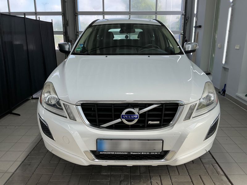 Volvo XC60 2.4 D5 R-Design AWD 2010 – снимка 14