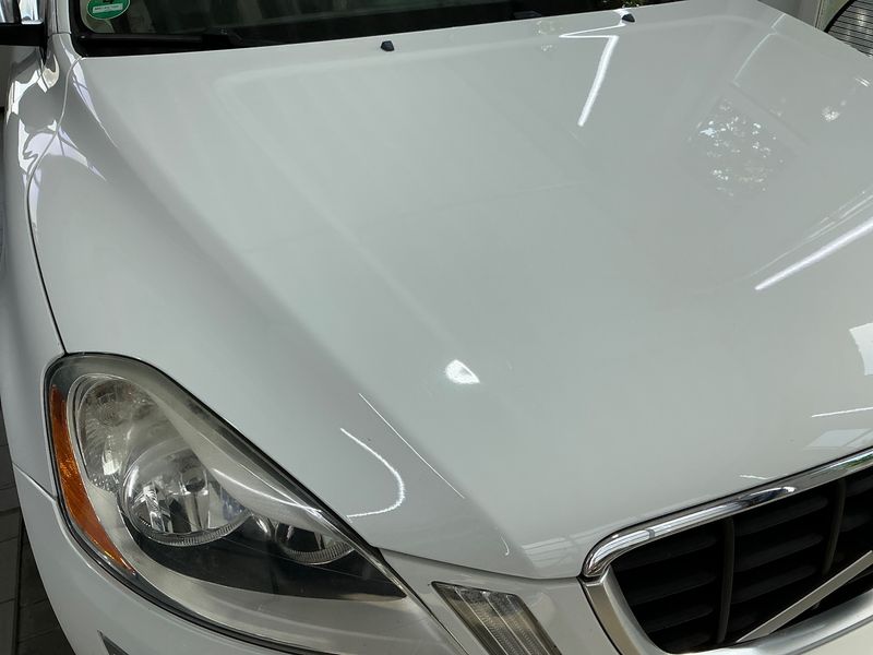 Volvo XC60 2.4 D5 R-Design AWD 2010 – снимка 34