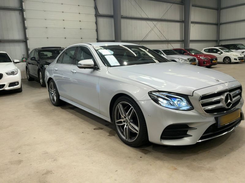 Mercedes-Benz E-Klasse E 200 AMG Line 2019 – снимка 12