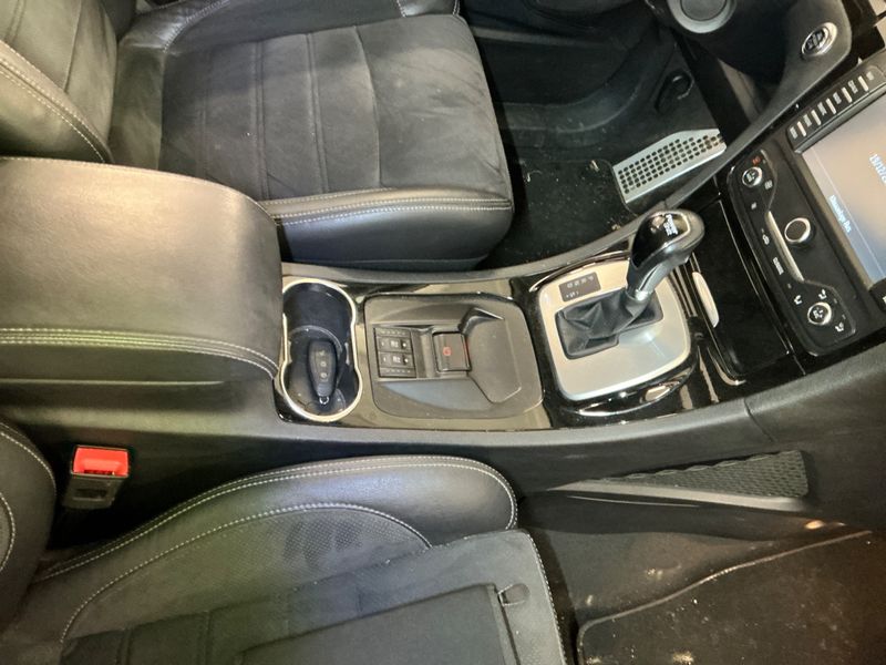 Ford S-Max 2.0 TDCi Titanium 2015 – снимка 35