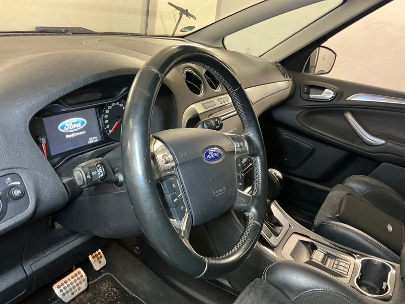 Ford S-Max 2.0 TDCi Titanium 2015 – снимка 45