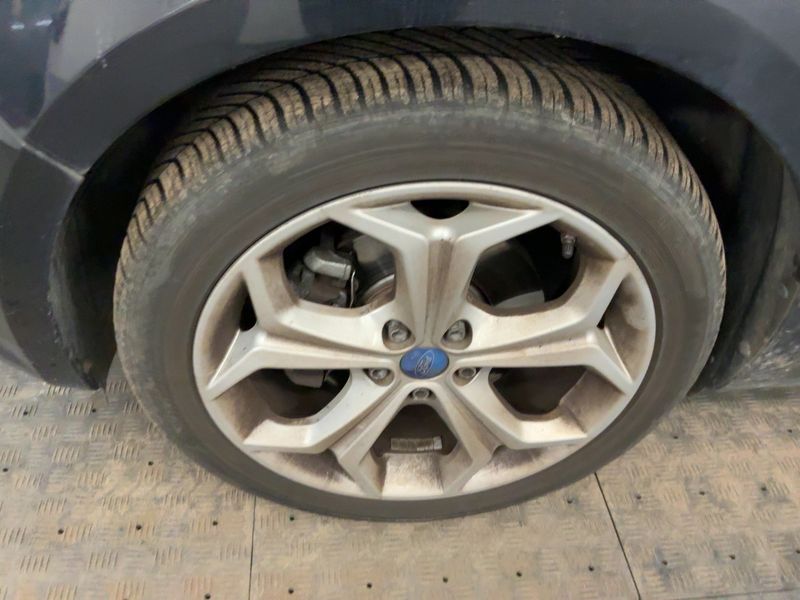 Ford S-Max 2.0 TDCi Titanium 2015 – снимка 3
