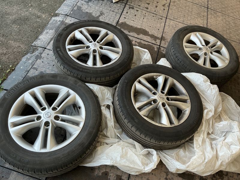 Nissan Qashqai 1.6 Acenta 2014 – снимка 15