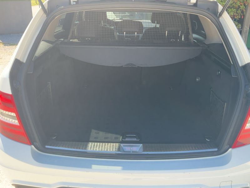 Mercedes-Benz C-Klasse C 220 CDI T BlueEfficiency Avantgarde 2012 – снимка 10