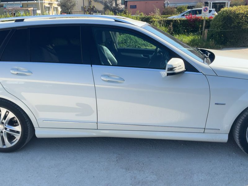 Mercedes-Benz C-Klasse C 220 CDI T BlueEfficiency Avantgarde 2012 – снимка 7