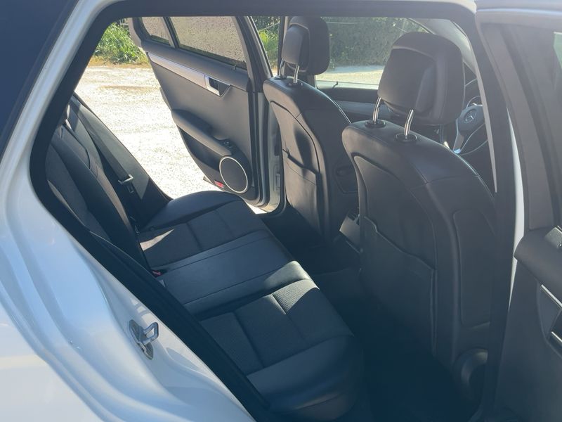 Mercedes-Benz C-Klasse C 220 CDI T BlueEfficiency Avantgarde 2012 – снимка 14