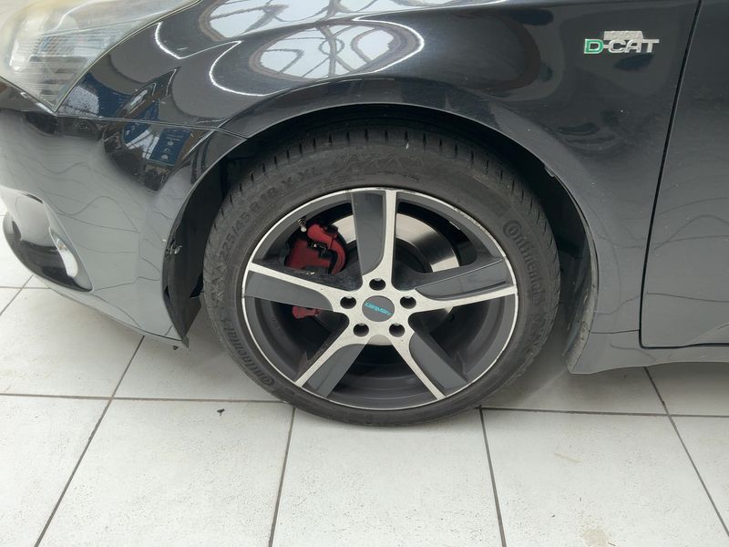 Toyota Avensis 2.2 D-4D Executive 2012 – снимка 3