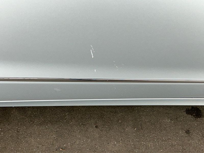 Mercedes-Benz E-Klasse E 250 CGI BlueEfficiency Avantgarde 2011 – снимка 23