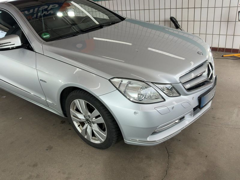 Mercedes-Benz E-Klasse E 250 CGI BlueEfficiency Avantgarde 2011 – снимка 12