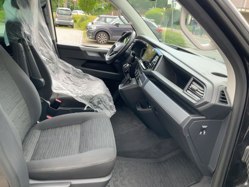 Volkswagen T6 Multivan 2.0 TDI Comfortline FWD 2021 – снимка 16