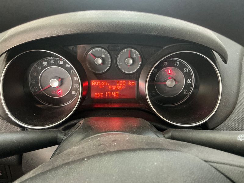 Fiat Punto 1.2 Street 2015 – снимка 18
