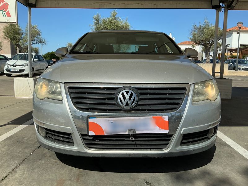 Volkswagen Passat 2.0 TDI Advance 2005 – снимка 14