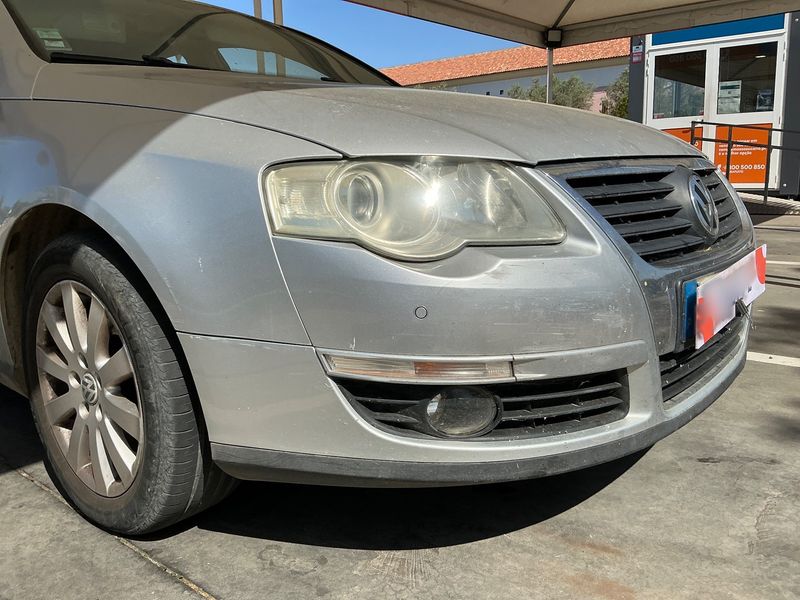 Volkswagen Passat 2.0 TDI Advance 2005 – снимка 44